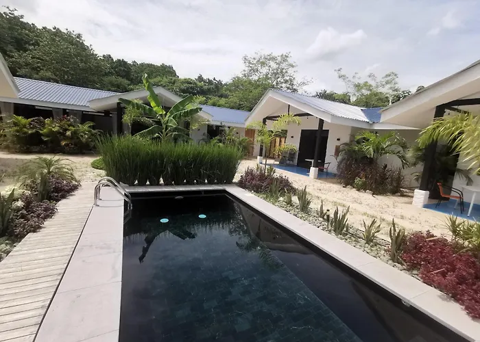 Peuchere * Santa Cruz (Guanacaste)