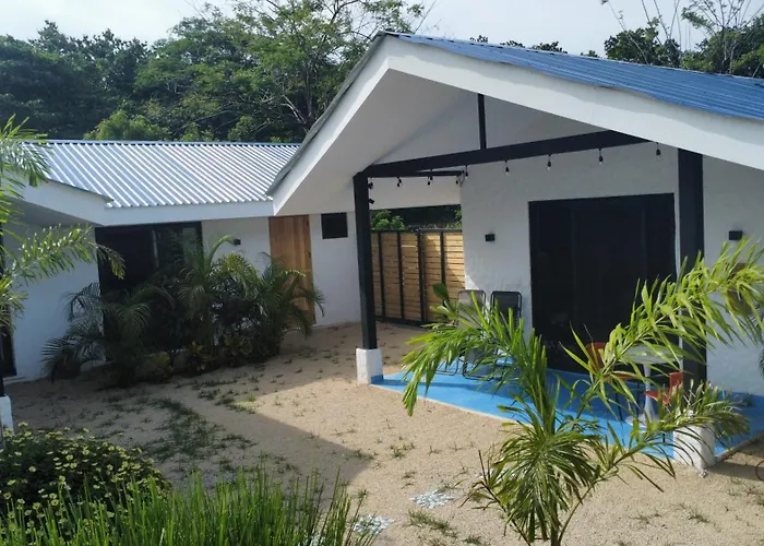 Aparthotel Peuchere Santa Cruz (Guanacaste)